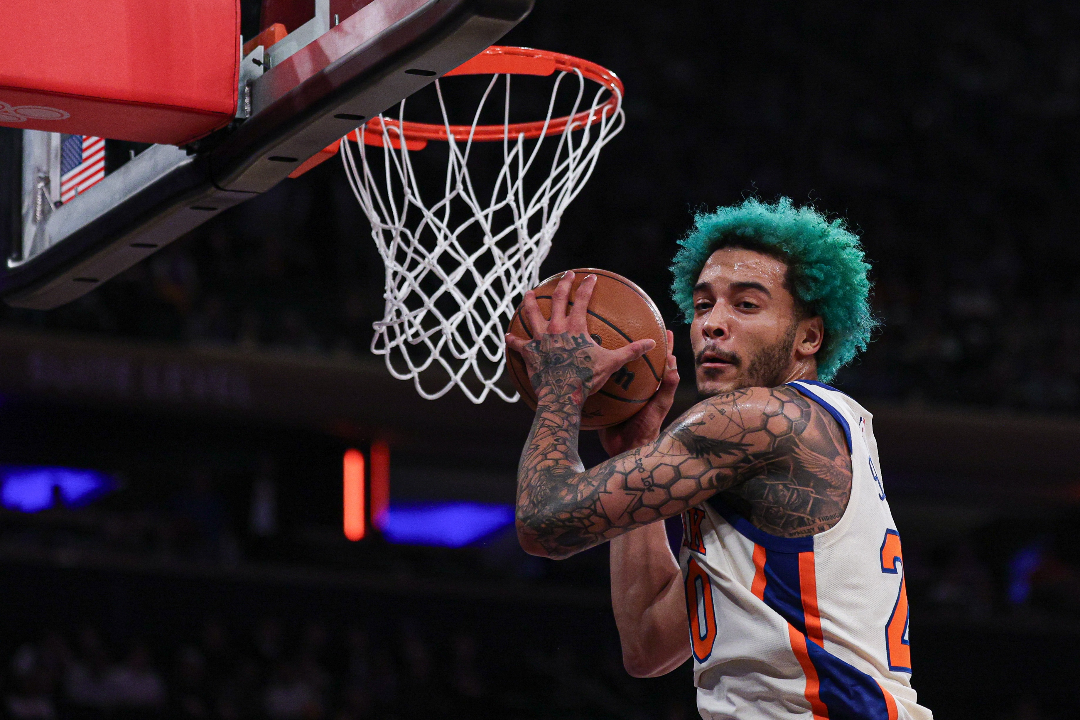 世界杯实时比分-NBA历史4人单赛季效力于总决赛双方：索汉 瓦莱乔 维特斯 克雷格